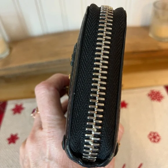 Chloe Paddington Long Wallet - Picture 3 of 14